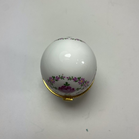 Vintage Faberge Egg Style Pink Floral Porcelain Footed Trinket Box 4” Gold Trim - Picture 3 of 6